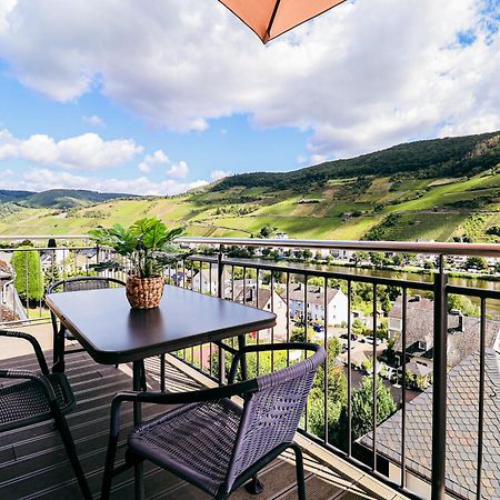 Sky Apartment, Blick Zur Mosel, Grosser Balkon, Kaffeemaschine, Smart Tv Zell an der Mosel Exteriör bild
