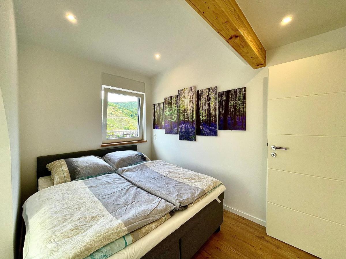 Sky Apartment, Blick Zur Mosel, Grosser Balkon, Kaffeemaschine, Smart Tv Zell an der Mosel Exteriör bild