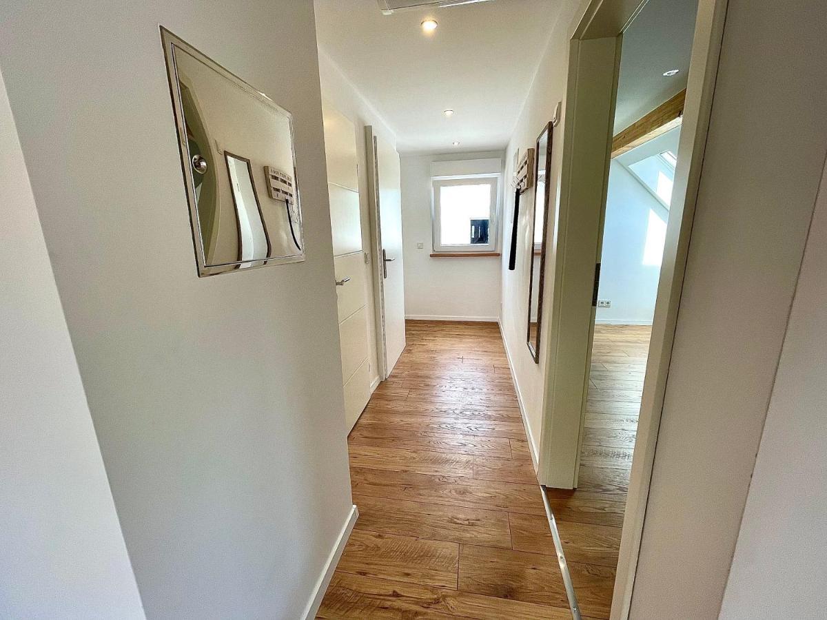 Sky Apartment, Blick Zur Mosel, Grosser Balkon, Kaffeemaschine, Smart Tv Zell an der Mosel Exteriör bild
